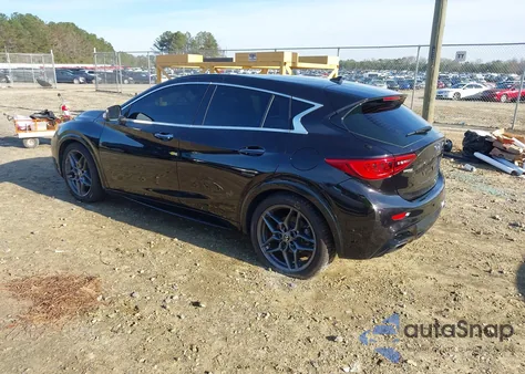 2017 Infiniti Qx30 Sport z USA, uszkodzony, nr VIN SJKCH5CP5HA032456